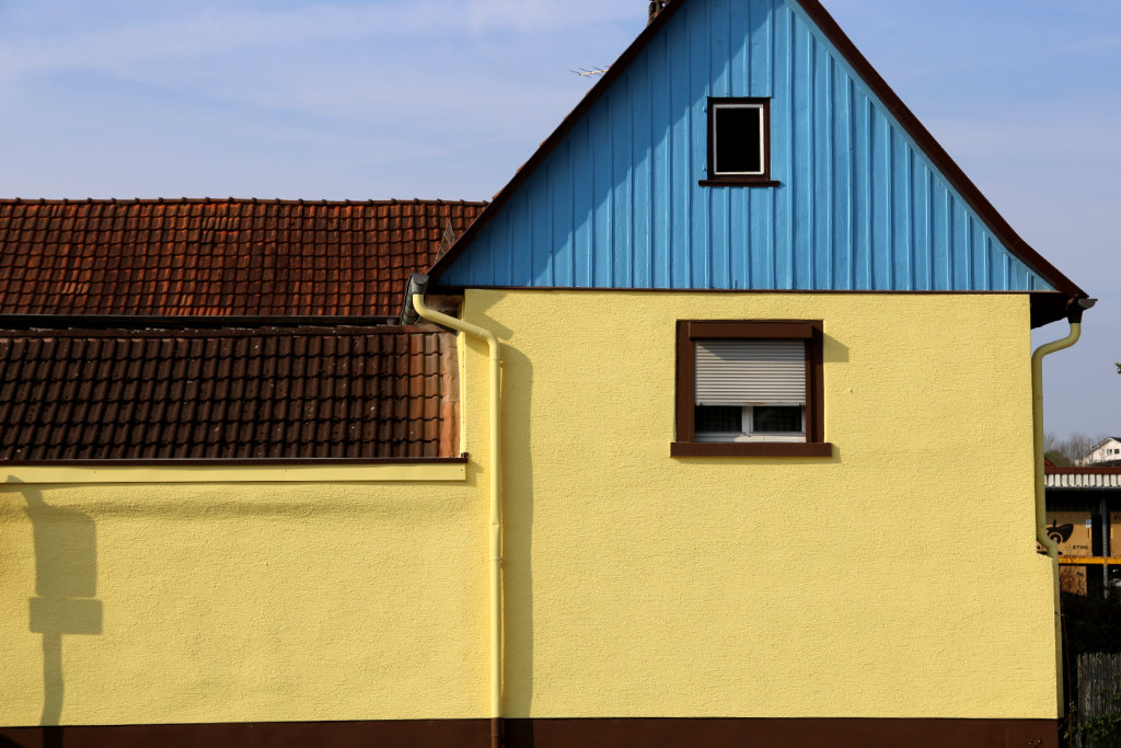 Blau-gelbes Haus in Rimbach
